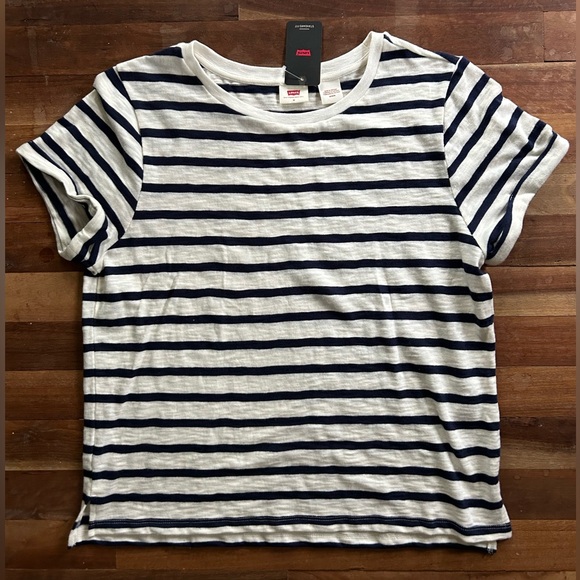 Levi’s Margot Short Sleeve Striped T Shirt Cotton white navy Size Medium - Picture 1 of 9